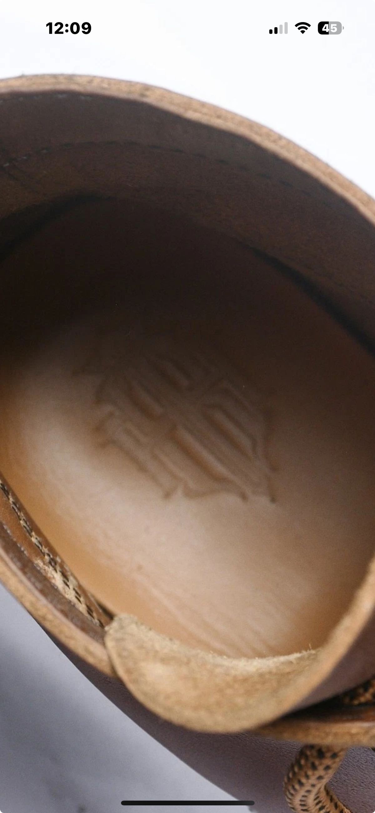 Photo by Opello on April 21, 2026 of the Unknown Unknown Model in Unknown Natural Veg Tan.