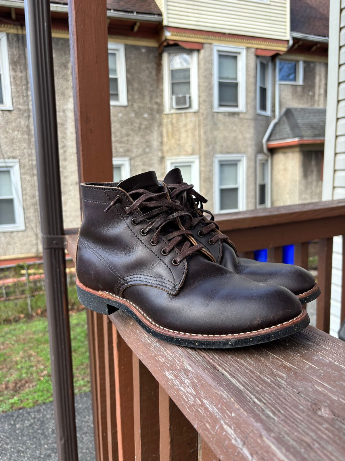 Photo by Opello on April 14, 2026 of the Red Wing Merchant in S.B. Foot Ebony Harness.