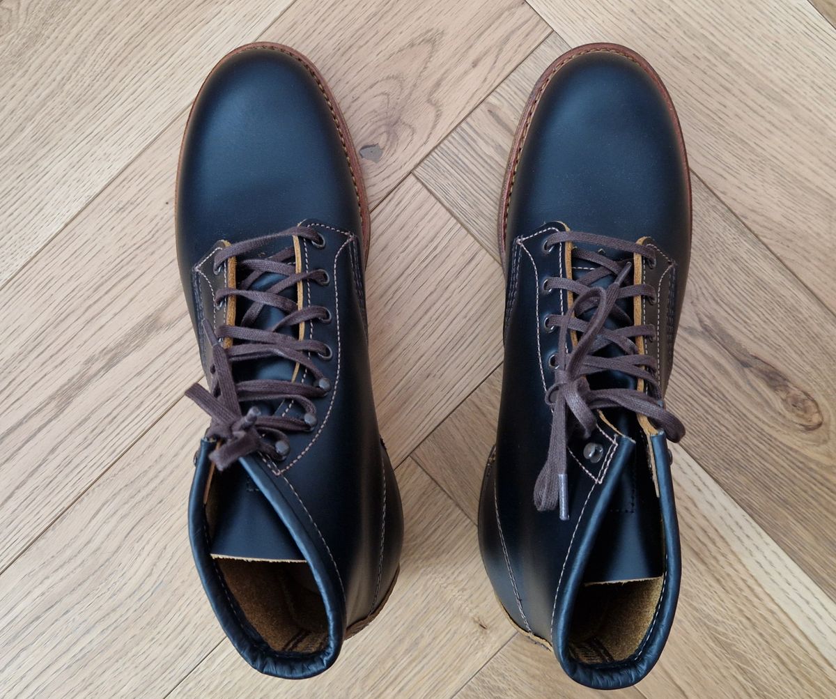 Photo by North on May 15, 2026 of the Red Wing Beckman Flatbox in S.B. Foot Black Klondike.