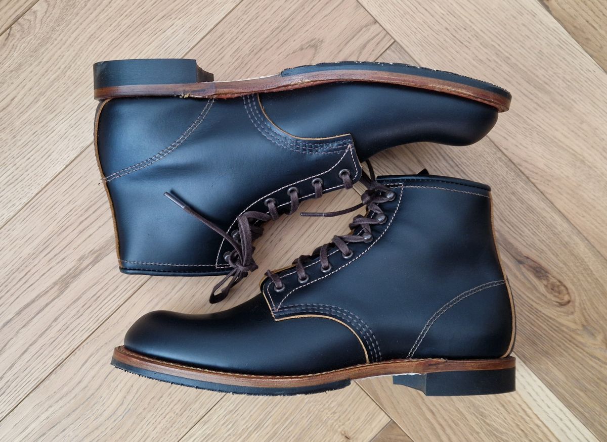 Photo by North on May 15, 2026 of the Red Wing Beckman Flatbox in S.B. Foot Black Klondike.