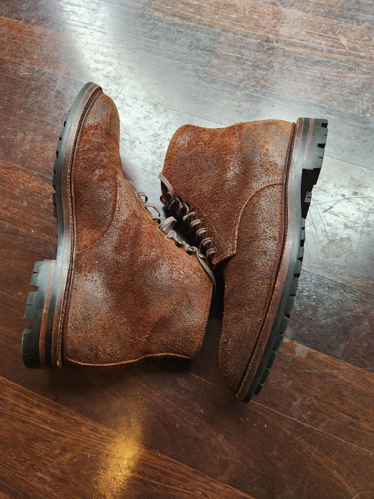 Photo by Tieric on June 21, 2025 of the Grant Stone Edward Boot in C.F. Stead Dark Oak Roughout.