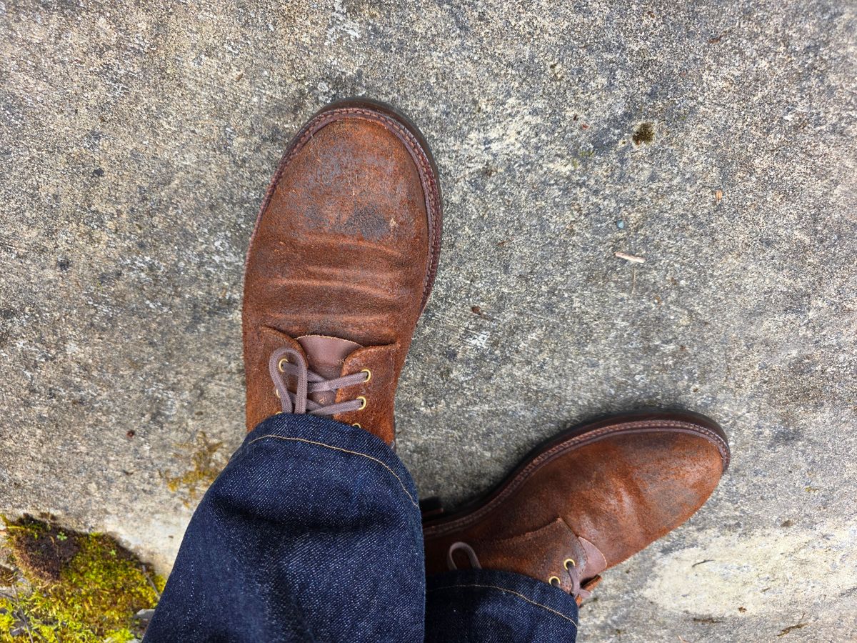 Photo by Tieric on March 29, 2026 of the Grant Stone Edward Boot in C.F. Stead Dark Oak Roughout.