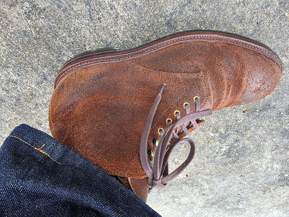 Photo by Tieric on March 29, 2026 of the Grant Stone Edward Boot in C.F. Stead Dark Oak Roughout.