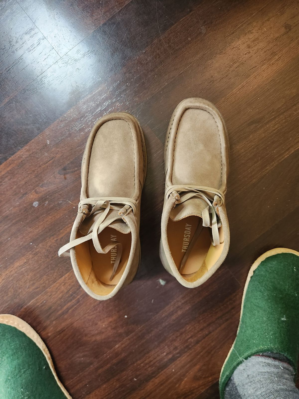 Photo by Tieric on May 8, 2025 of the Thursday RoadRunner in Flint Suede.