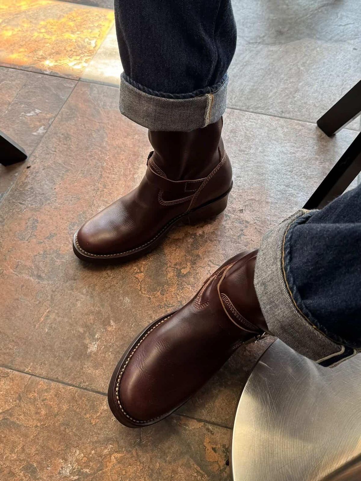 Photo by Teomedro on April 9, 2026 of the Willie's Handmade Boots Willie's Handmade Boots / Engineer Boots in Horween Brown Chromexcel Horsehide.
