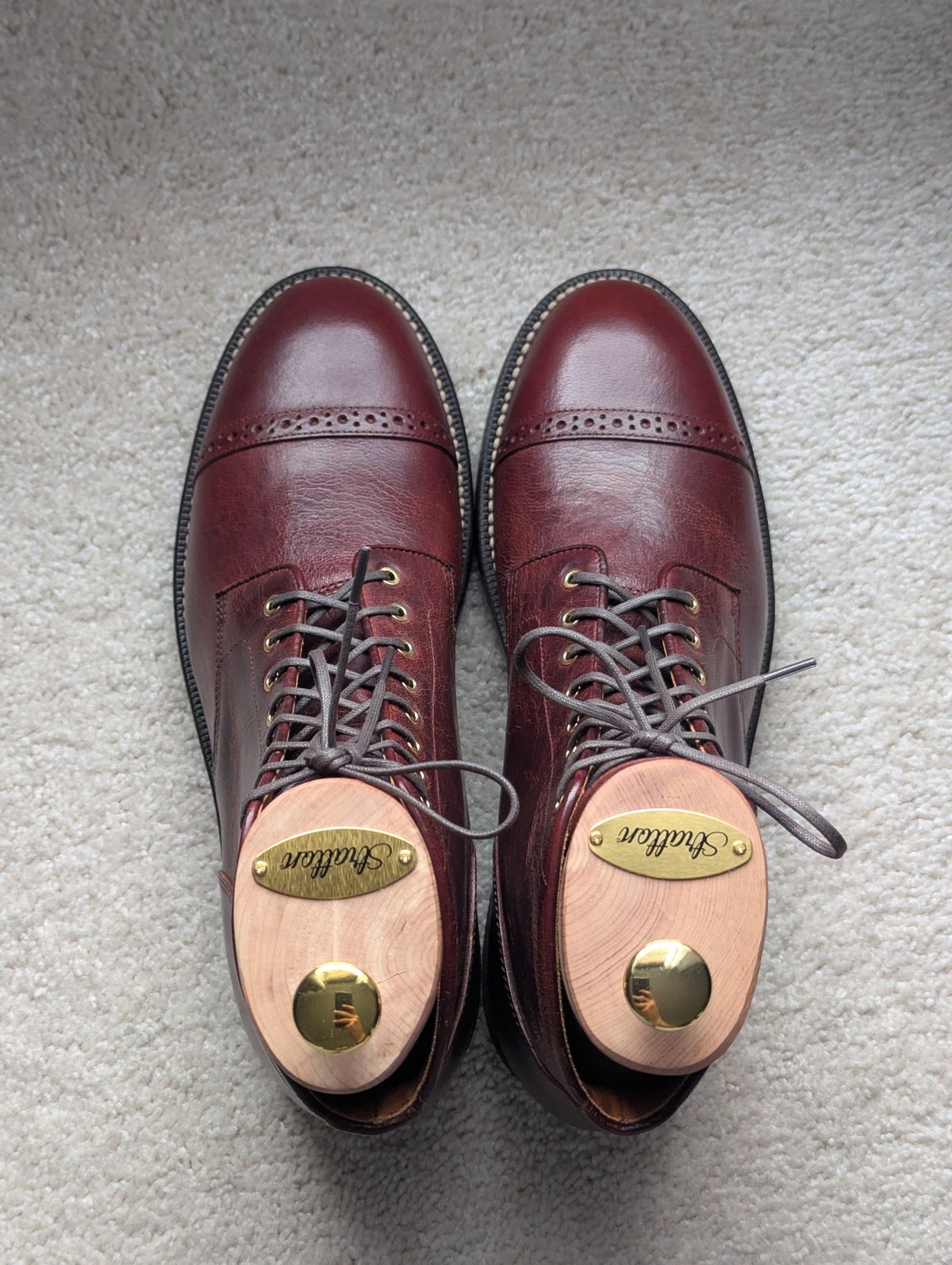 Photo by habibiboots7 on November 26, 2025 of the Grant Stone Garrison Boot in Gallun Red Denali Stag.