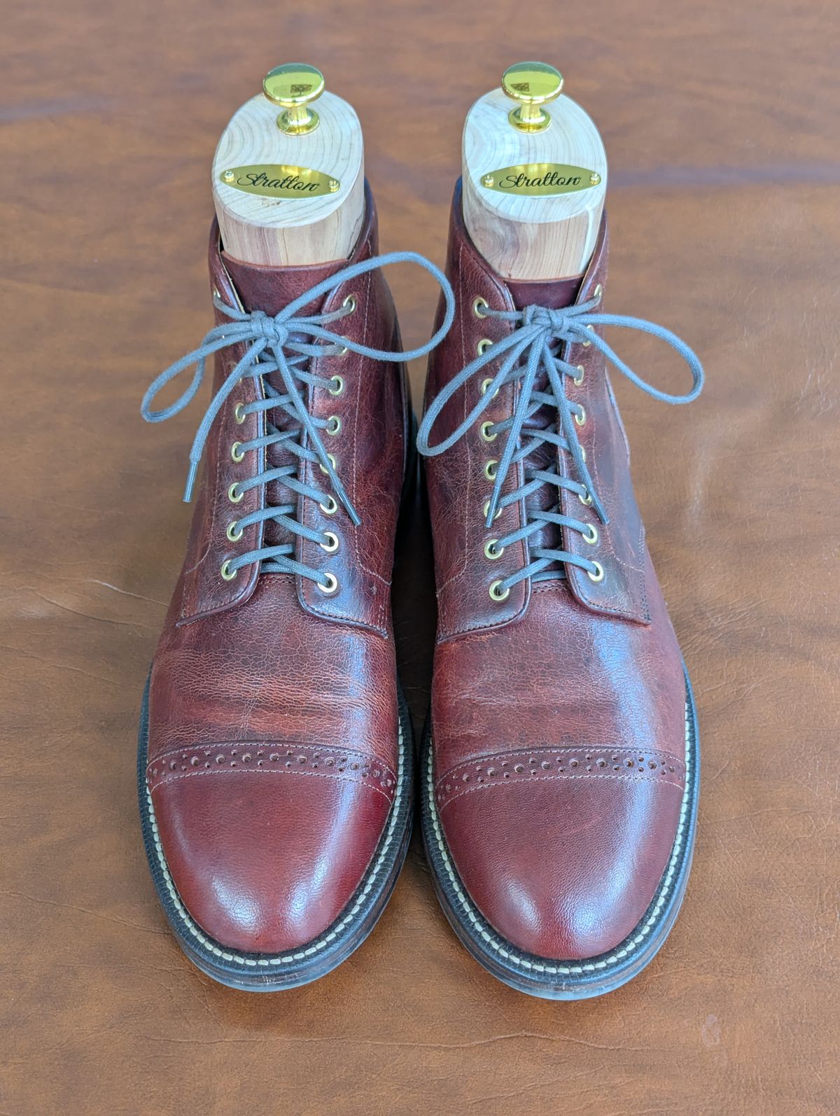 Photo by habibiboots7 on May 6, 2026 of the Grant Stone Garrison Boot in Gallun Red Denali Stag.