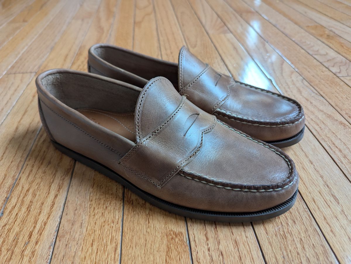 Photo by habibiboots7 on May 21, 2025 of the Oak Street Bootmakers Penny Moc in Horween Natural Chromexcel.