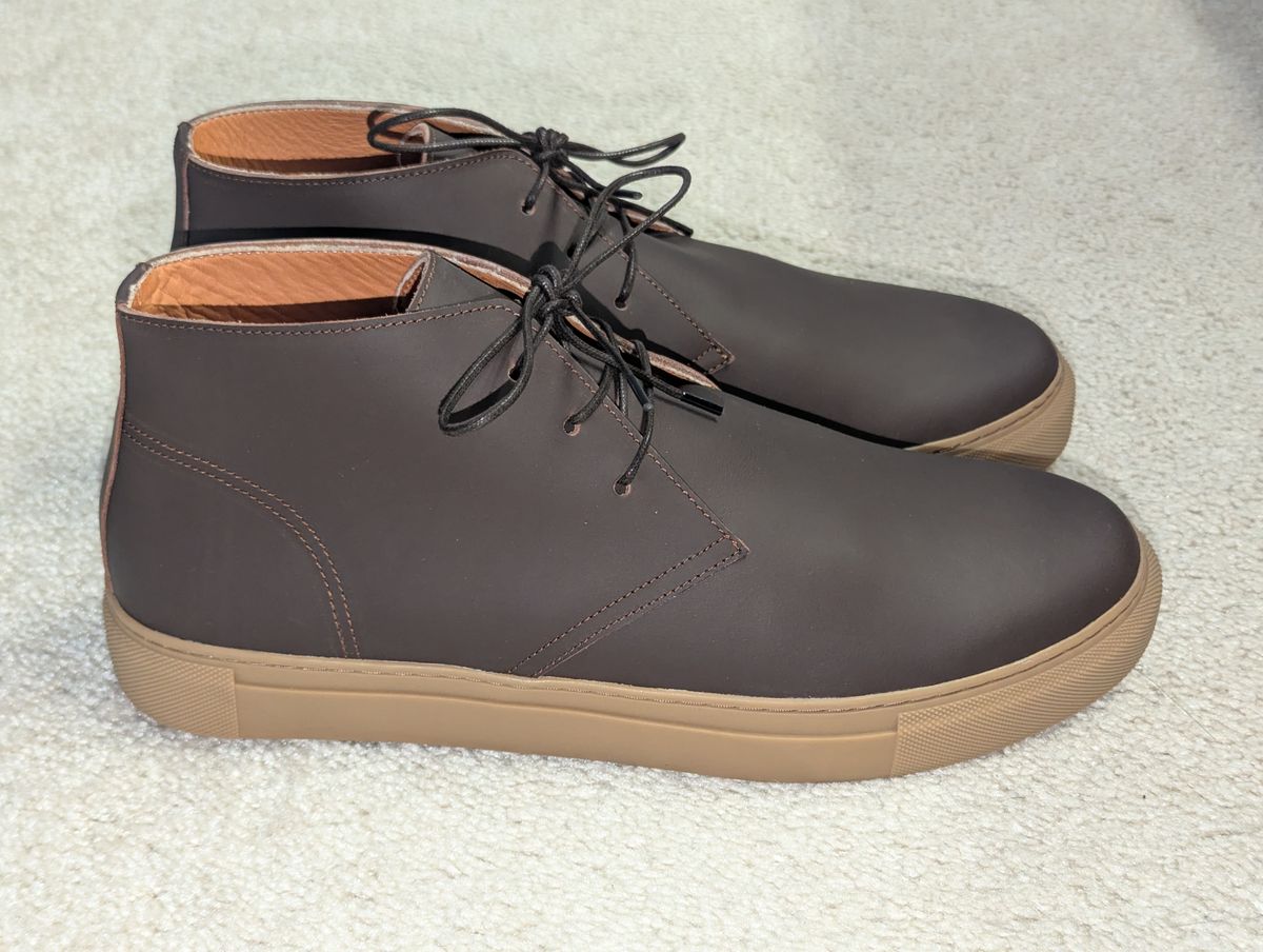 Photo by habibiboots7 on December 9, 2025 of the Beckett Simonon Toledo Chukka Sneakers in Beckett Simonon / Gruppo Mastrotto Brown Pull-Up Leather.