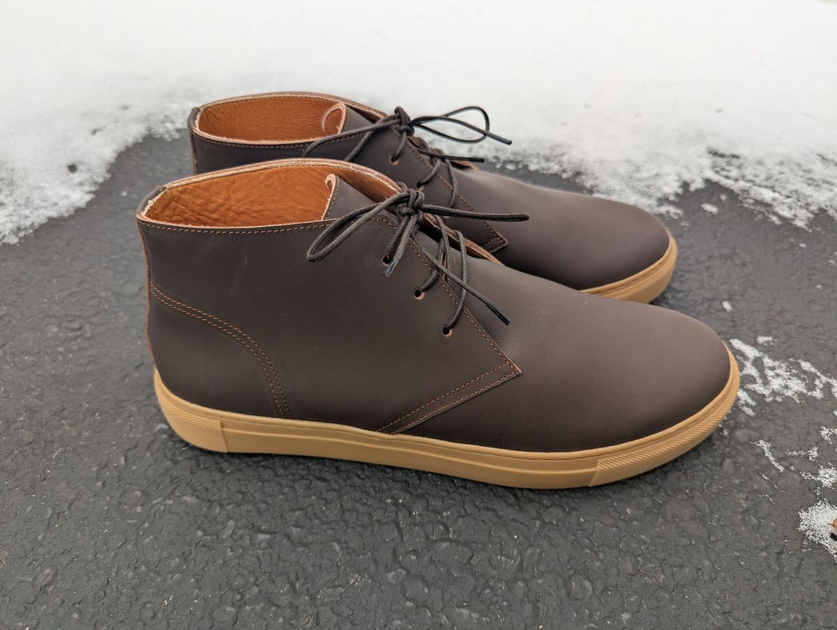 Photo by habibiboots7 on December 13, 2025 of the Beckett Simonon Toledo Chukka Sneakers in Beckett Simonon / Gruppo Mastrotto Brown Pull-Up Leather.
