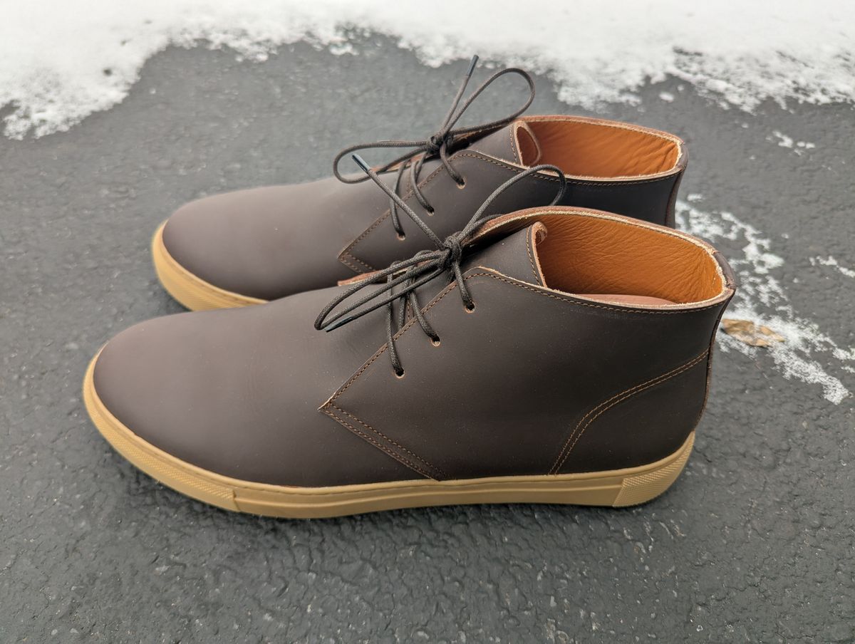 Photo by habibiboots7 on December 13, 2025 of the Beckett Simonon Toledo Chukka Sneakers in Beckett Simonon / Gruppo Mastrotto Brown Pull-Up Leather.
