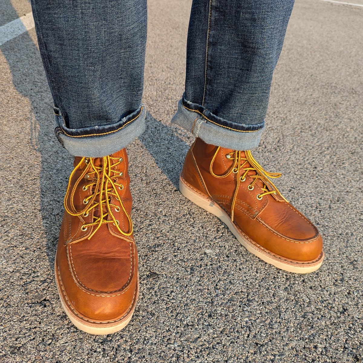Photo by habibiboots7 on July 31, 2025 of the White's Perry 6" Select in Seidel Tobacco Stampede.