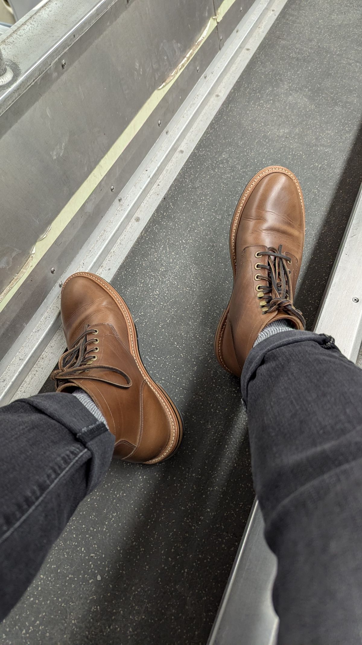 Photo by habibiboots7 on March 5, 2025 of the Grant Stone Diesel Boot in Horween Dune Chromexcel.