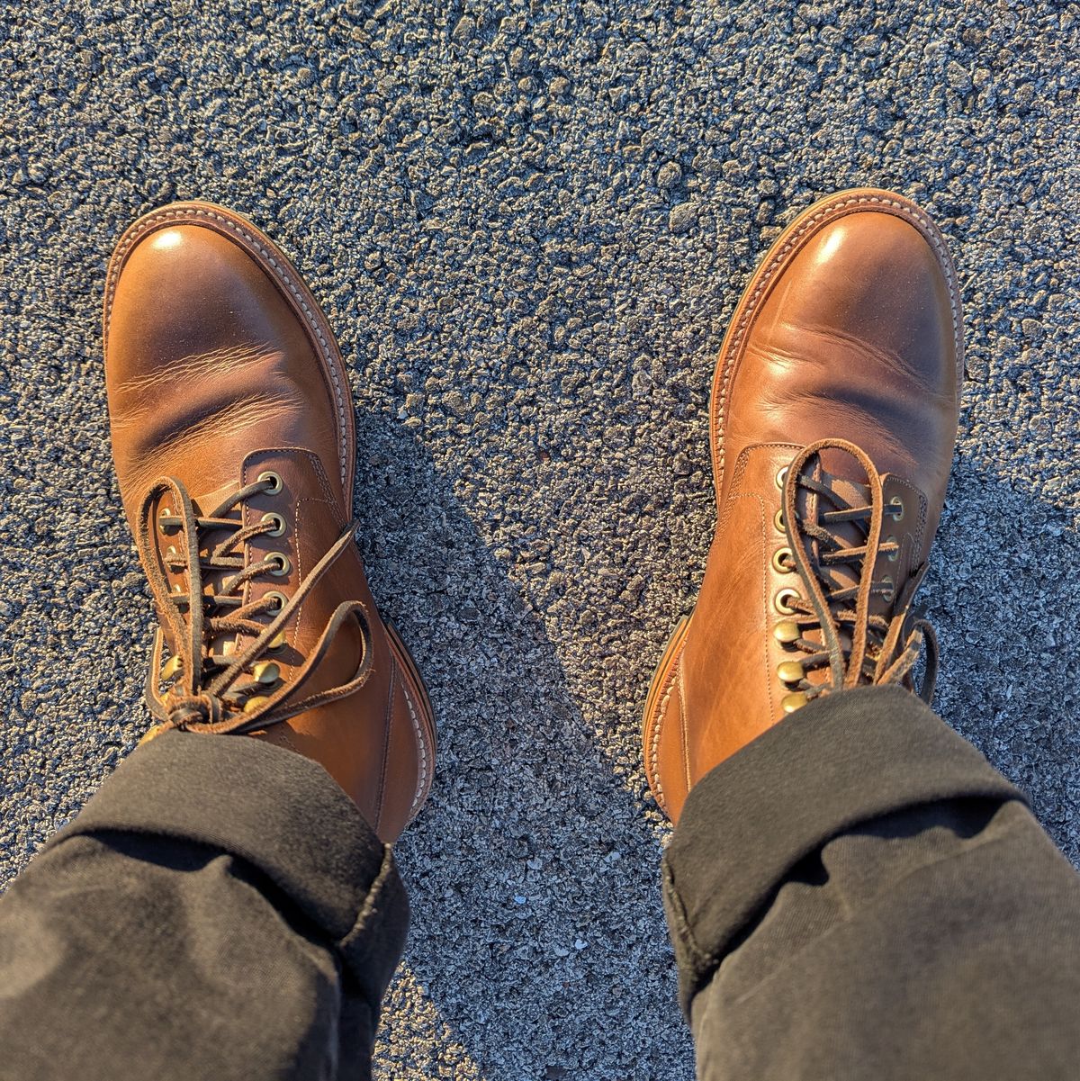 Photo by habibiboots7 on April 30, 2025 of the Grant Stone Diesel Boot in Horween Dune Chromexcel.