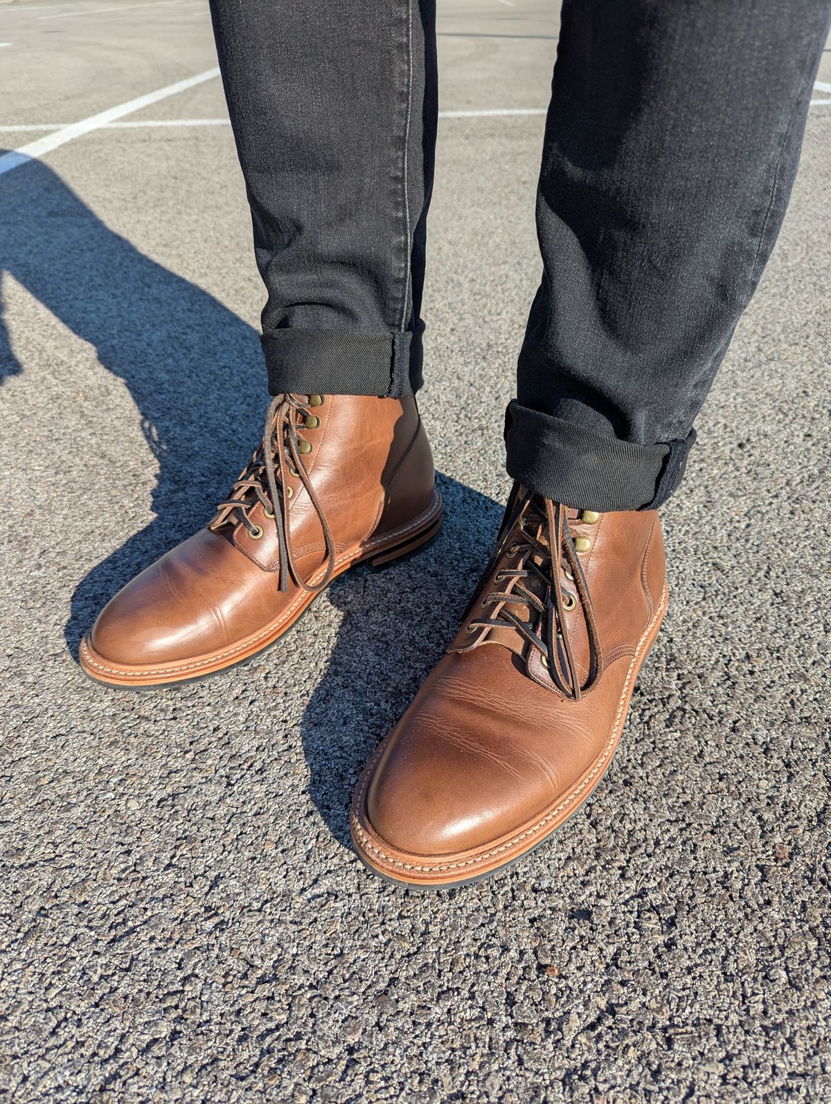 Photo by habibiboots7 on May 14, 2025 of the Grant Stone Diesel Boot in Horween Dune Chromexcel.