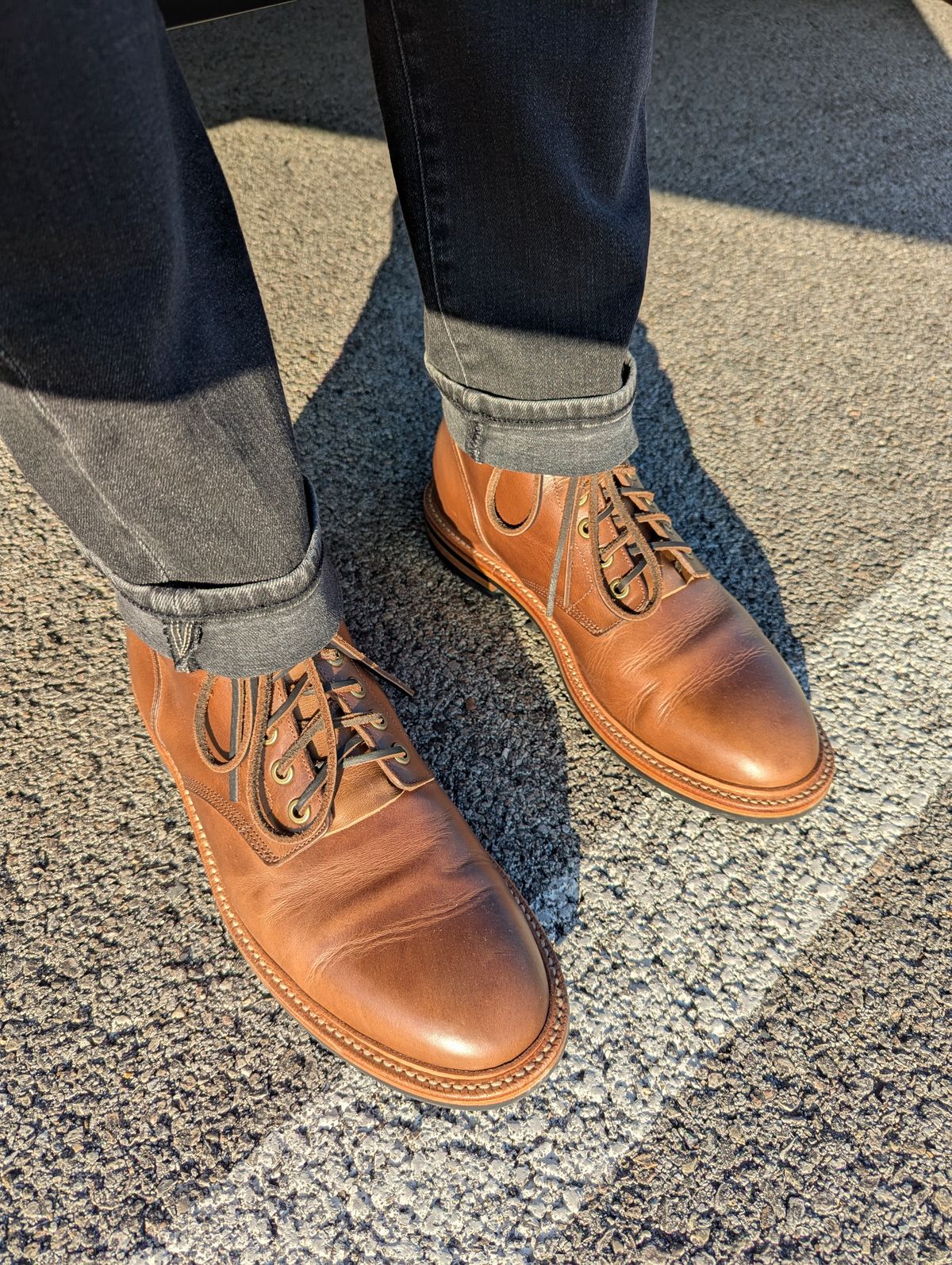Photo by habibiboots7 on September 2, 2025 of the Grant Stone Diesel Boot in Horween Dune Chromexcel.