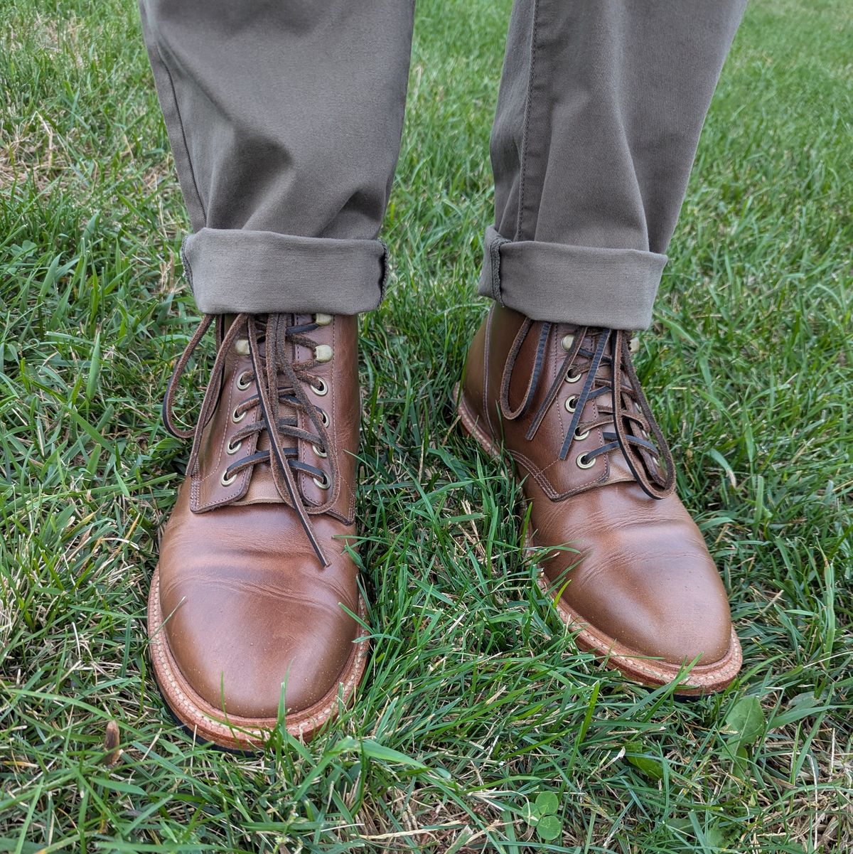 Photo by habibiboots7 on October 18, 2025 of the Grant Stone Diesel Boot in Horween Dune Chromexcel.