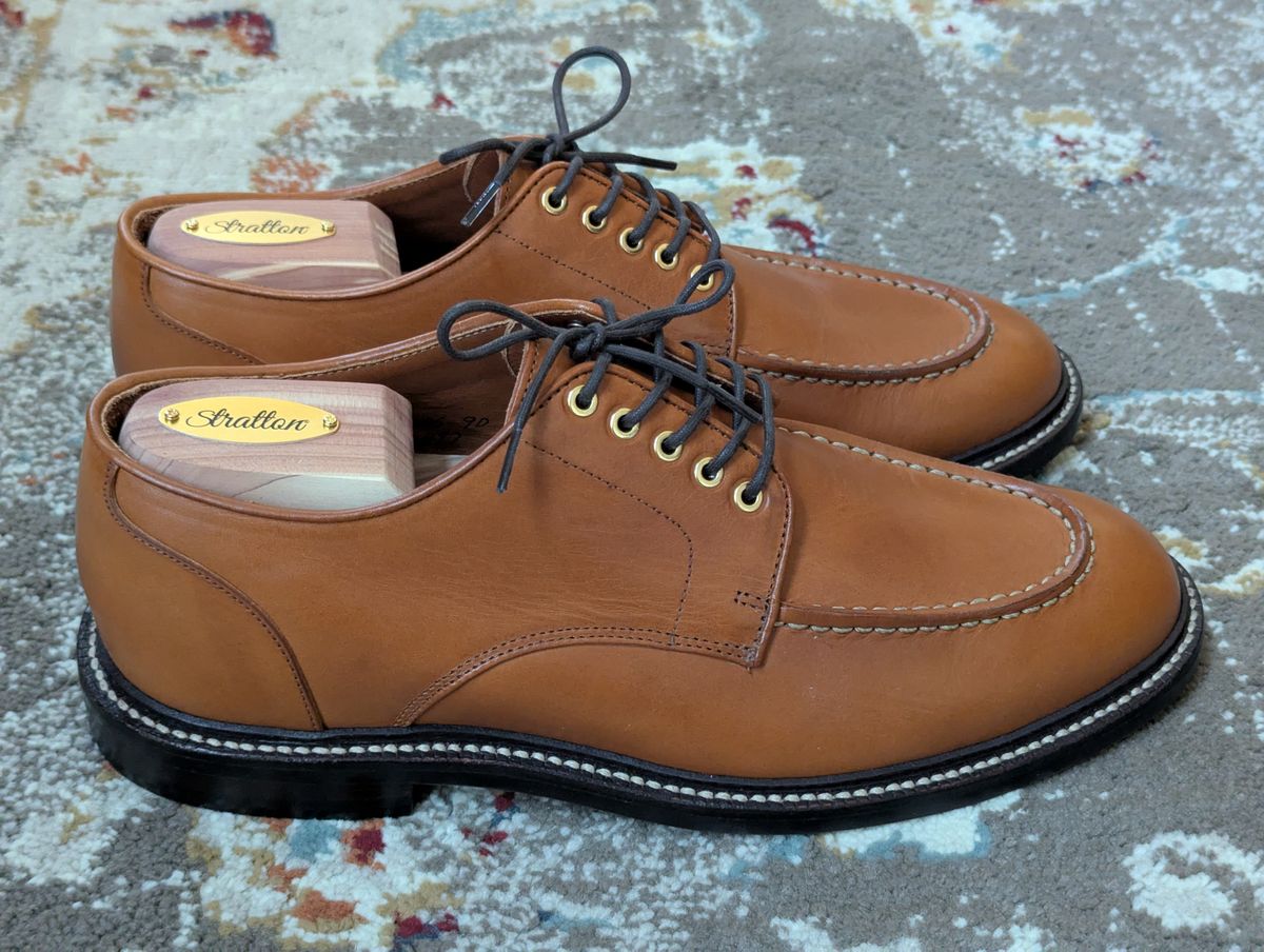 Photo by habibiboots7 on August 25, 2025 of the Grant Stone Moc Toe Derby in Badalassi Carlo Saddle Tan Minerva.