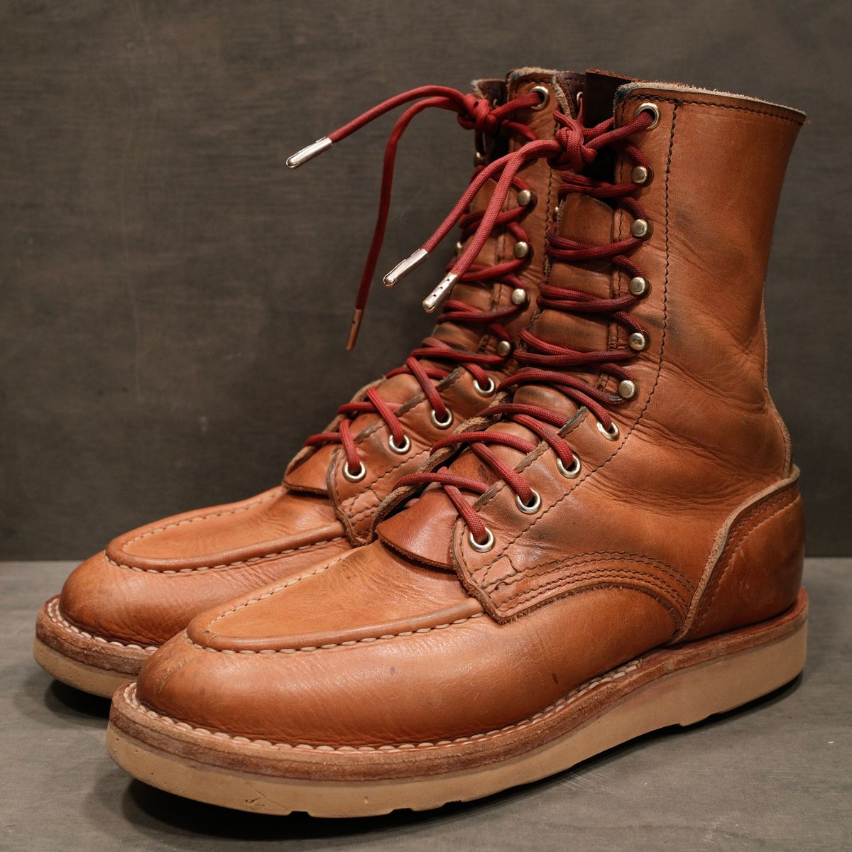 Photo by saintnick on January 4, 2026 of the Nicks Moc Toe in Horween Light Natural Dublin.