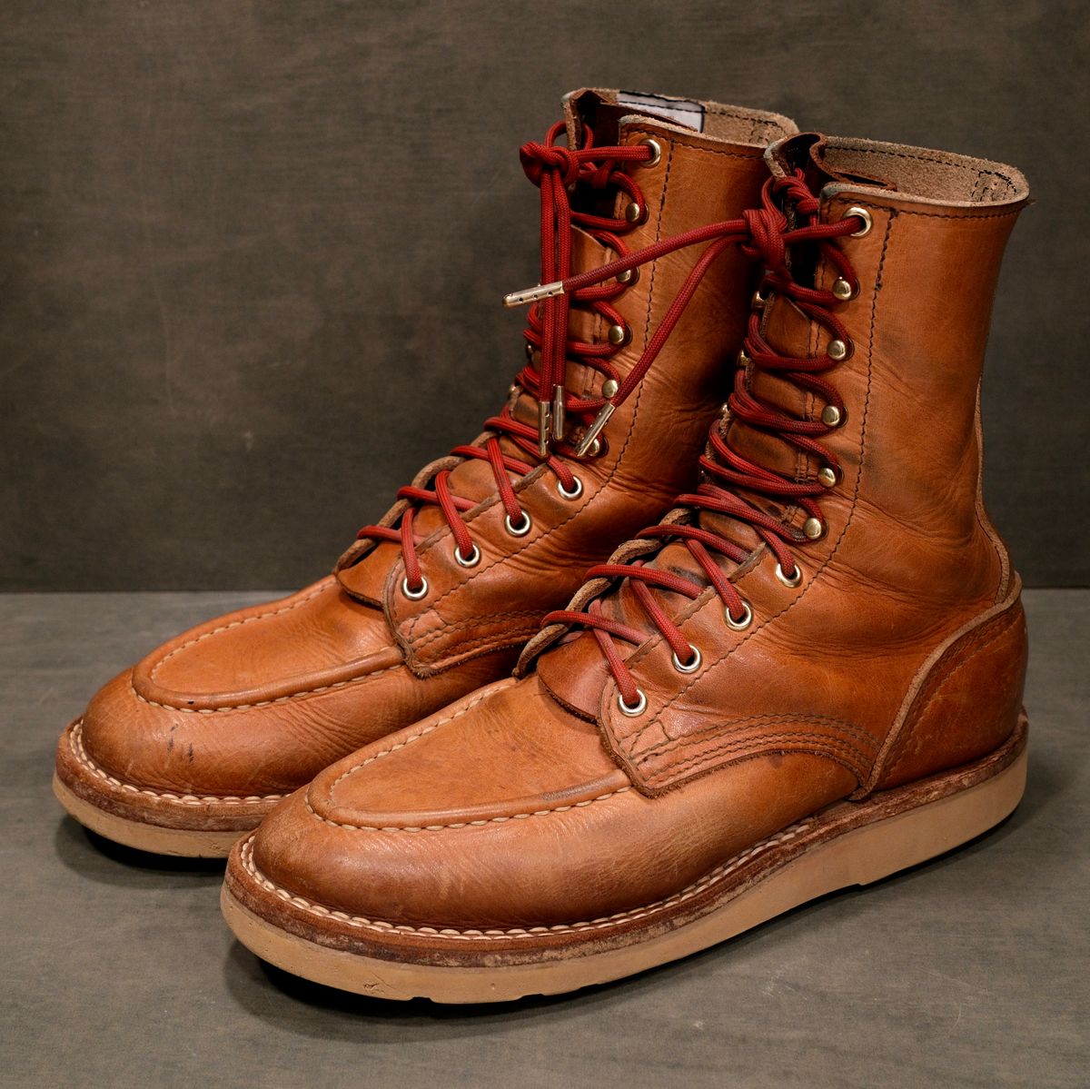 Photo by saintnick on March 4, 2026 of the Nicks Moc Toe in Horween Light Natural Dublin.