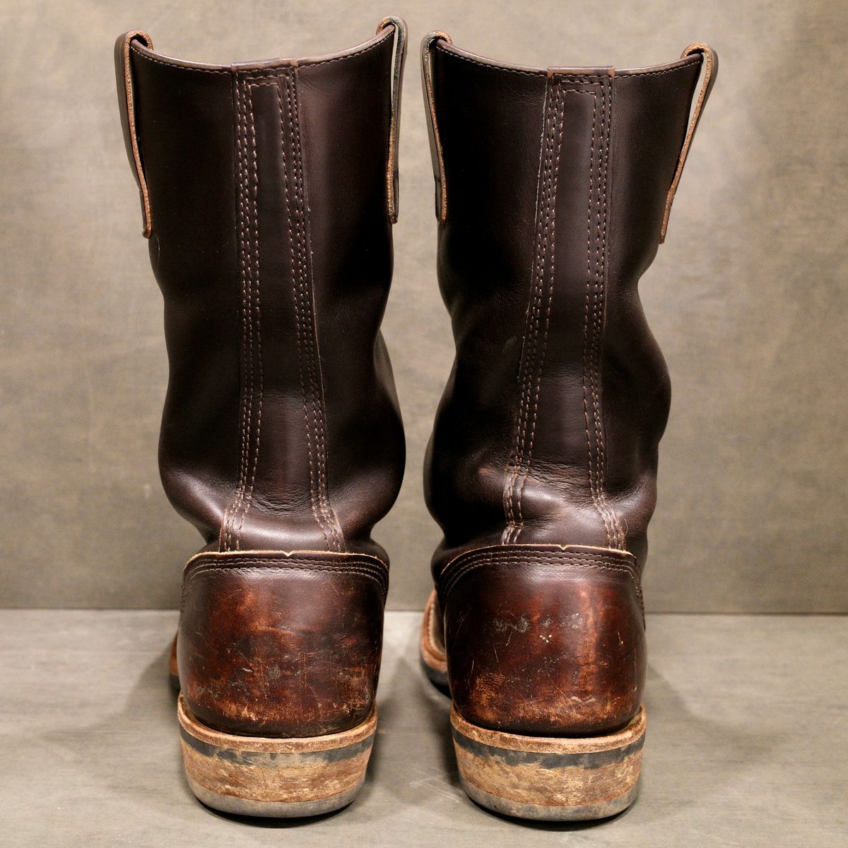 Photo by saintnick on February 2, 2026 of the White's Stockman in horween brown chromexcel over dyed black.