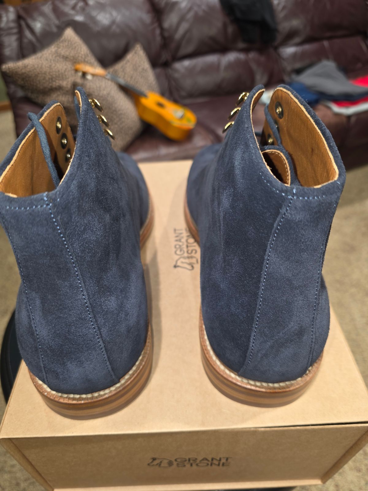Photo by wizaxed on April 18, 2026 of the Grant Stone Edward Boot in C.F. Stead Midnight Suede.