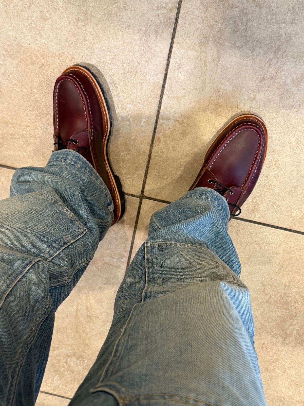 Photo by Stroker636 on December 20, 2025 of the Russell Moccasin x Iron Snail Premier Chukka in Horween Burgundy Chromexcel.