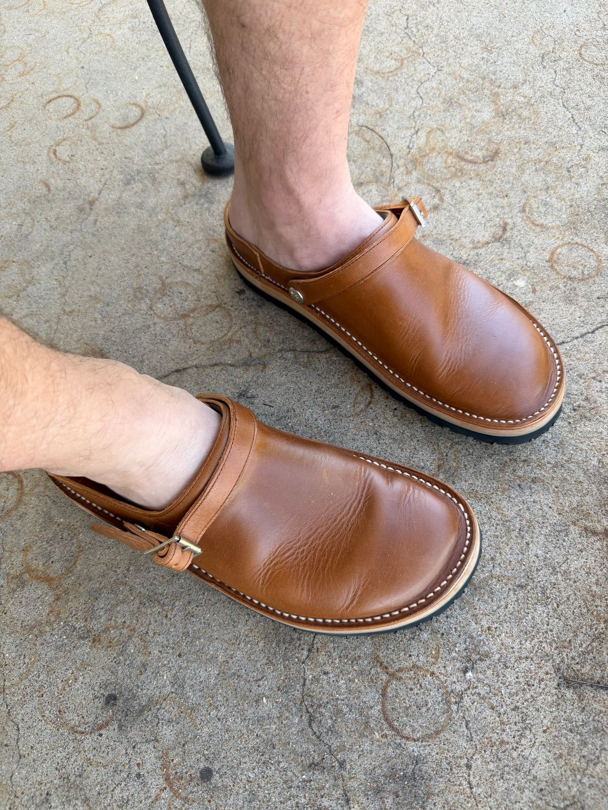 Photo by Stroker636 on June 23, 2026 of the Zerrows Sabot Sandal in Unspecified CXL.