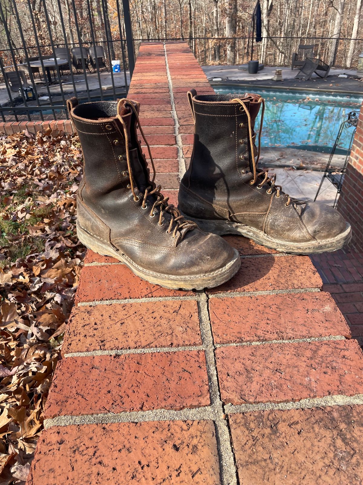 Photo by Bootman221 on December 1, 2024 of the Nicks x Rose Anvil ND3 in Horween Brown Waxed Flesh.