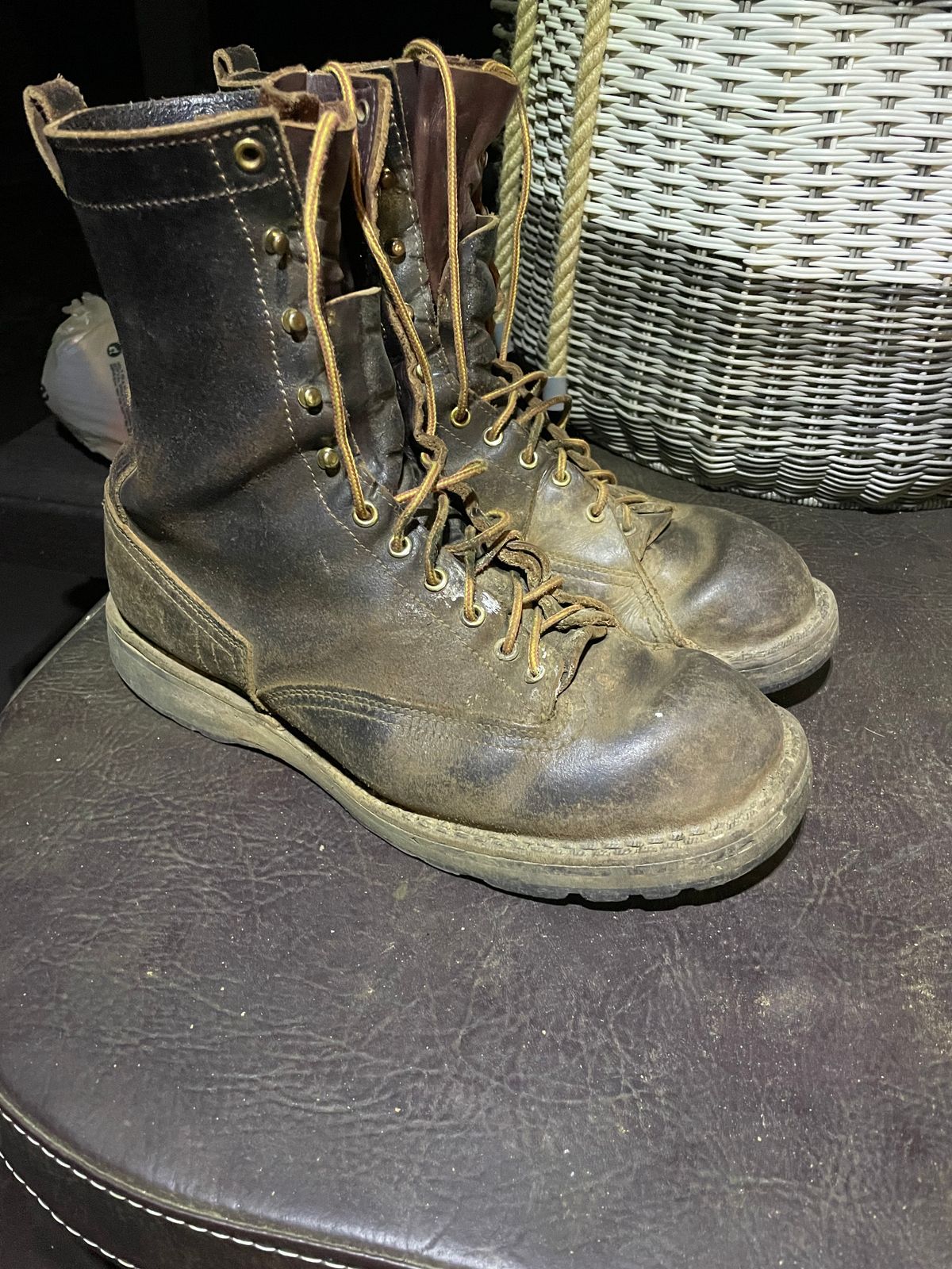 Photo by Bootman221 on January 16, 2025 of the Nicks x Rose Anvil ND3 in Horween Brown Waxed Flesh.