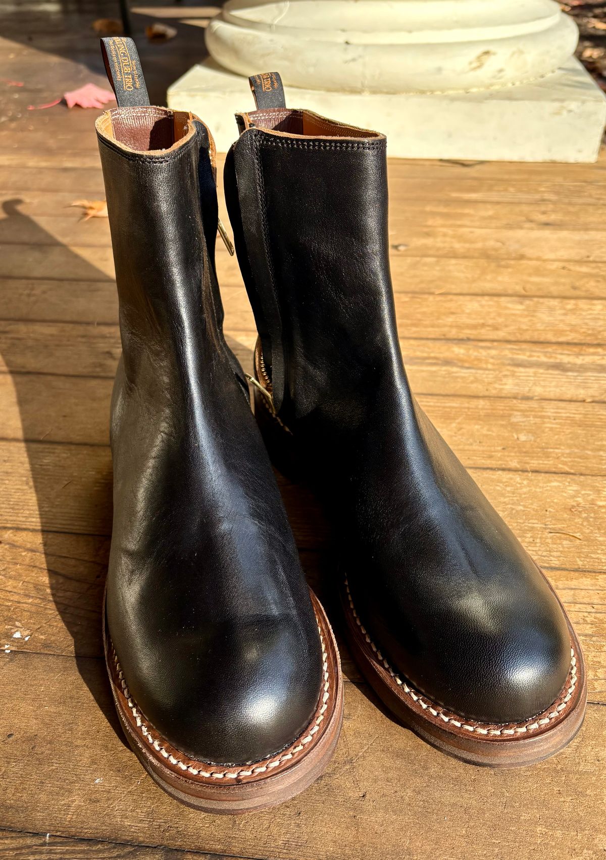 Photo by phealy899 on November 1, 2025 of the Rolling Dub Trio Casper Boot in Black Horse Front #1020.