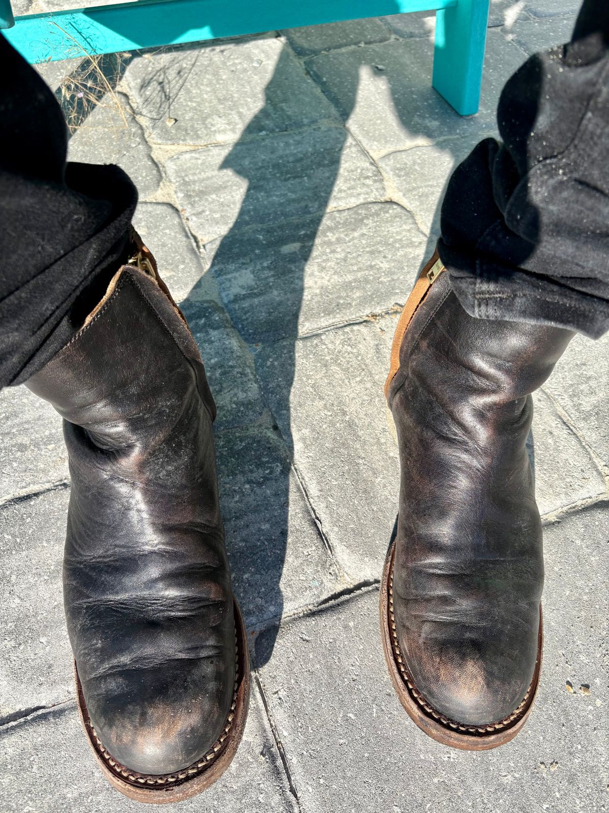 Photo by phealy899 on December 16, 2025 of the Rolling Dub Trio Casper Boot in Black Horse Front #1020.