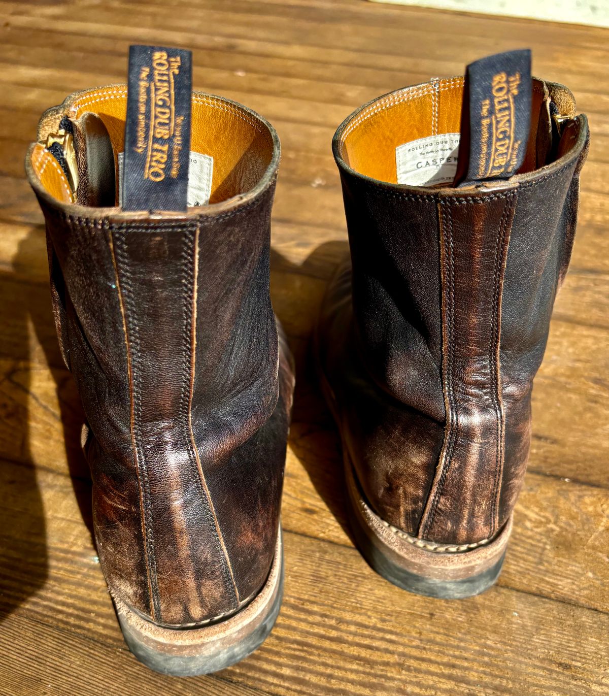 Photo by phealy899 on March 1, 2026 of the Rolling Dub Trio Casper Boot in Black Horse Front #1020.