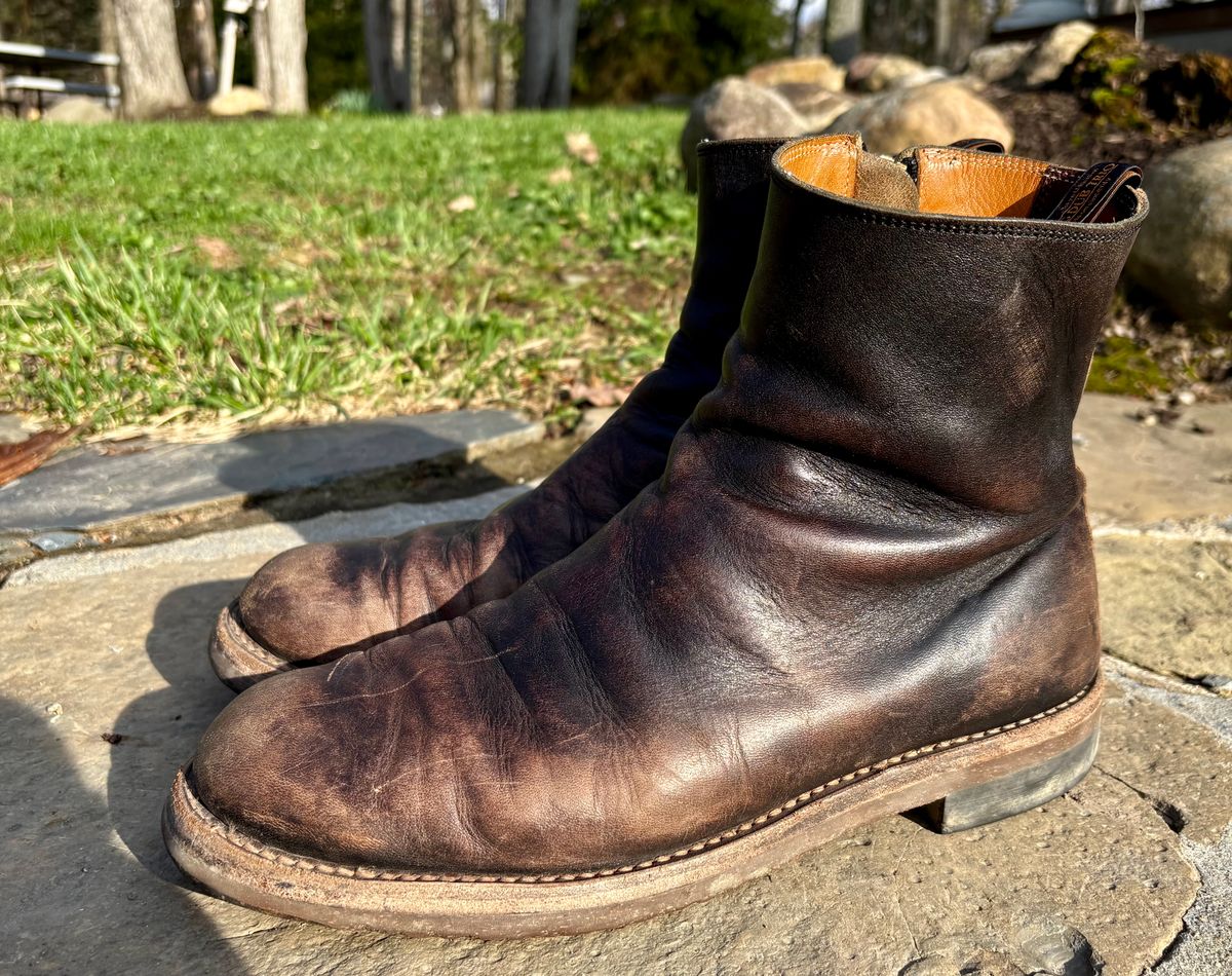 Photo by phealy899 on April 3, 2026 of the Rolling Dub Trio Casper Boot in Black Horse Front #1020.