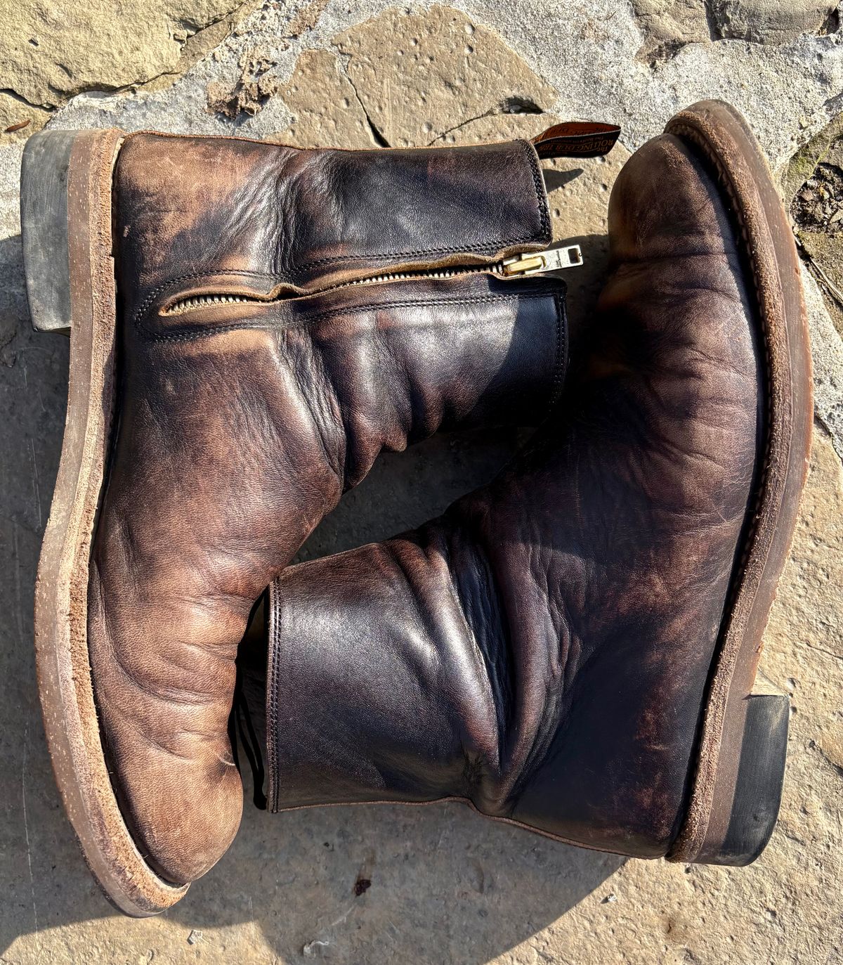 Photo by phealy899 on April 3, 2026 of the Rolling Dub Trio Casper Boot in Black Horse Front #1020.