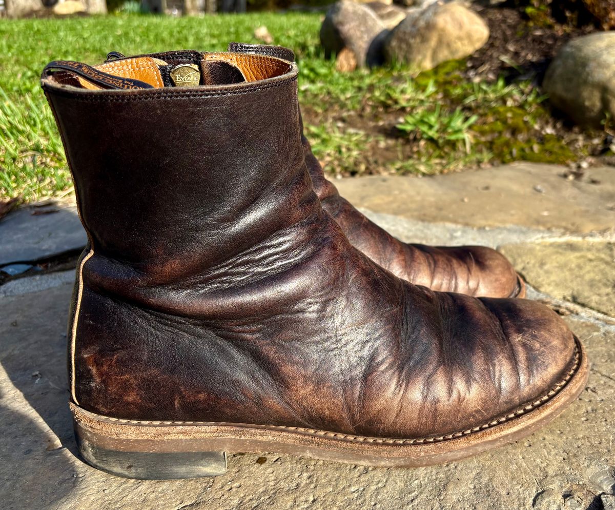 Photo by phealy899 on April 3, 2026 of the Rolling Dub Trio Casper Boot in Black Horse Front #1020.