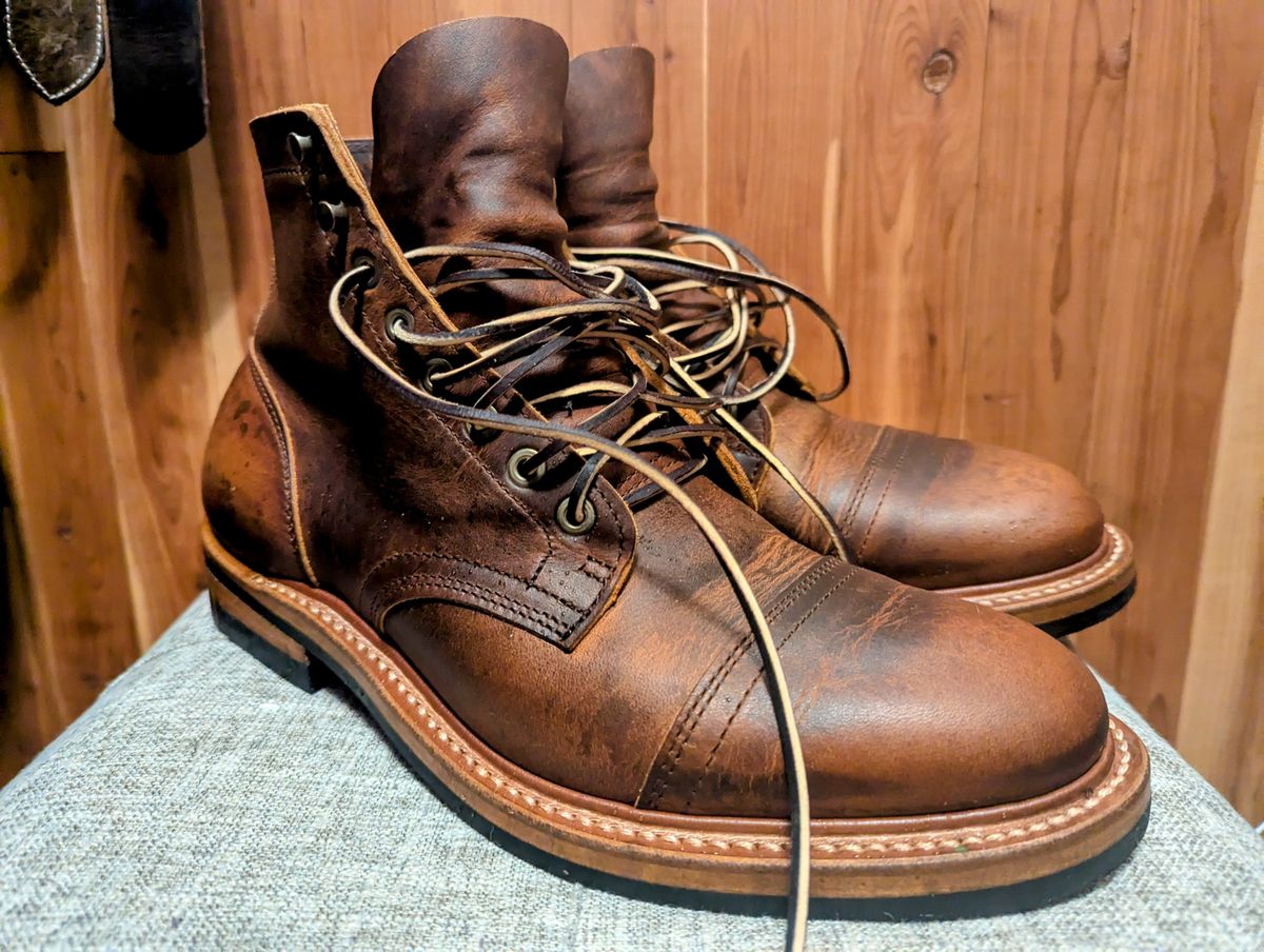 Photo by crich on May 29, 2025 of the Truman Cap Toe Boot in Tobacco Snakebite.