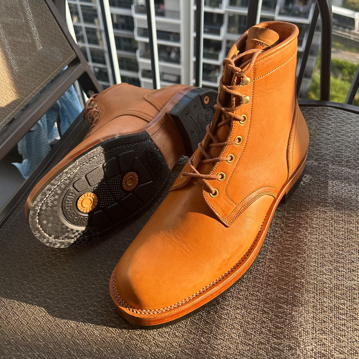 Photo by VincentLoo on October 24, 2024 of the Fortis Boots Type 1 Service Boot in Wickett & Craig Natural Skirting.