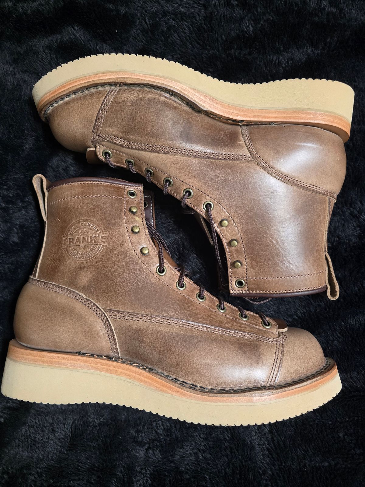 Photo by Thomas_Steed_ on October 1, 2024 of the Frank's Boots Monkey Boot in Horween Natural Chromexcel.