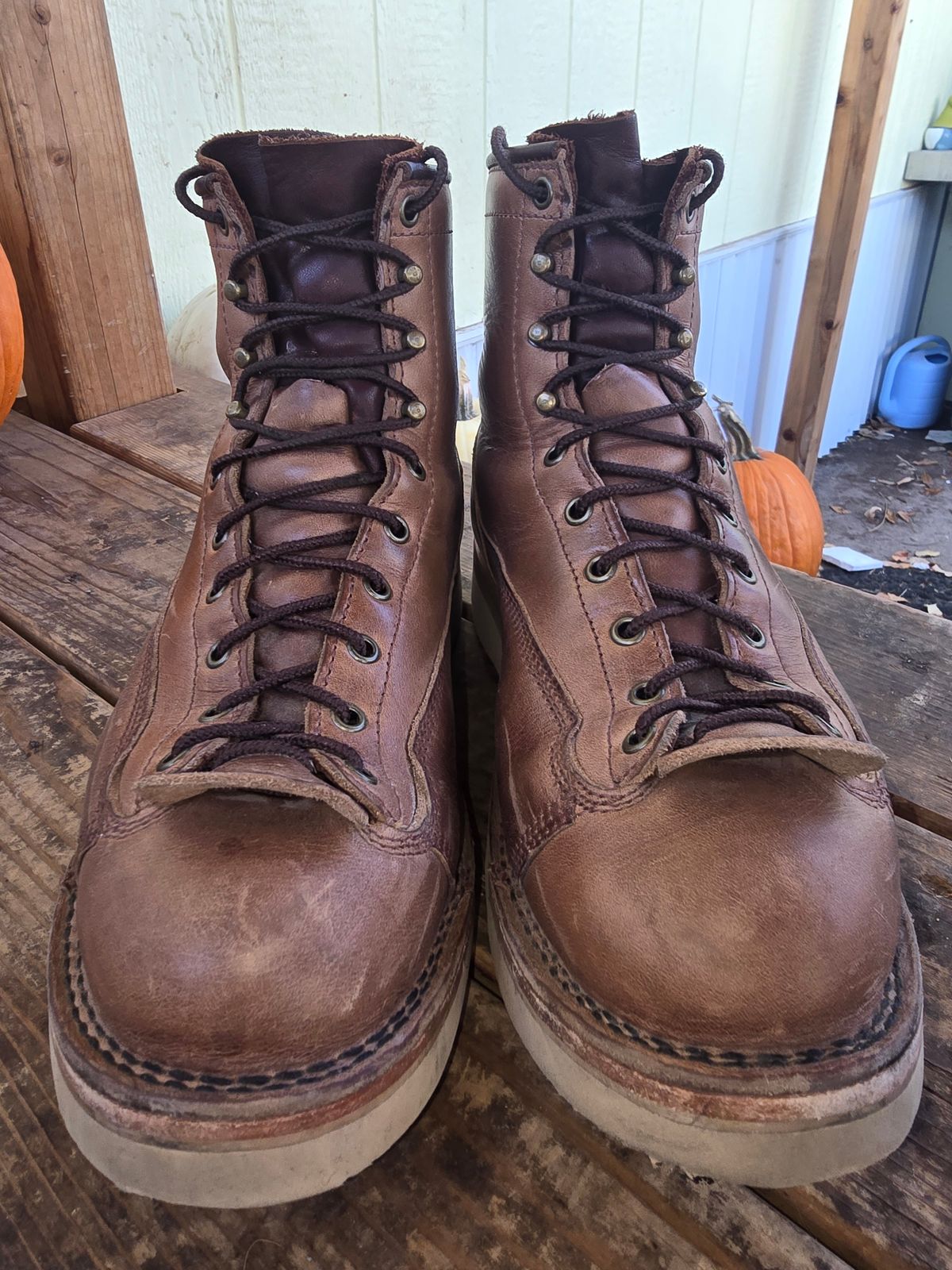 Photo by Thomas_Steed_ on November 1, 2024 of the Frank's Boots Monkey Boot in Horween Natural Chromexcel.