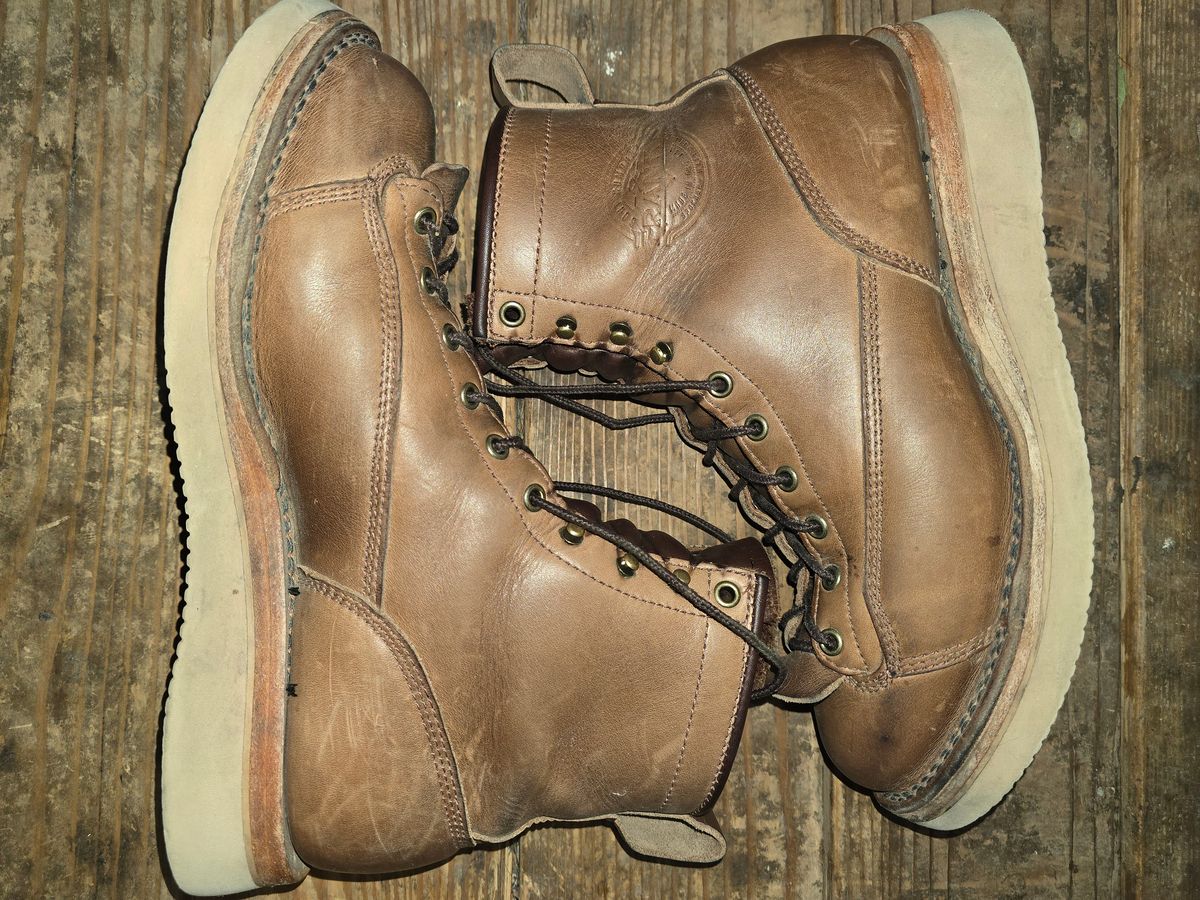 Photo by Thomas_Steed_ on December 3, 2024 of the Frank's Boots Monkey Boot in Horween Natural Chromexcel.
