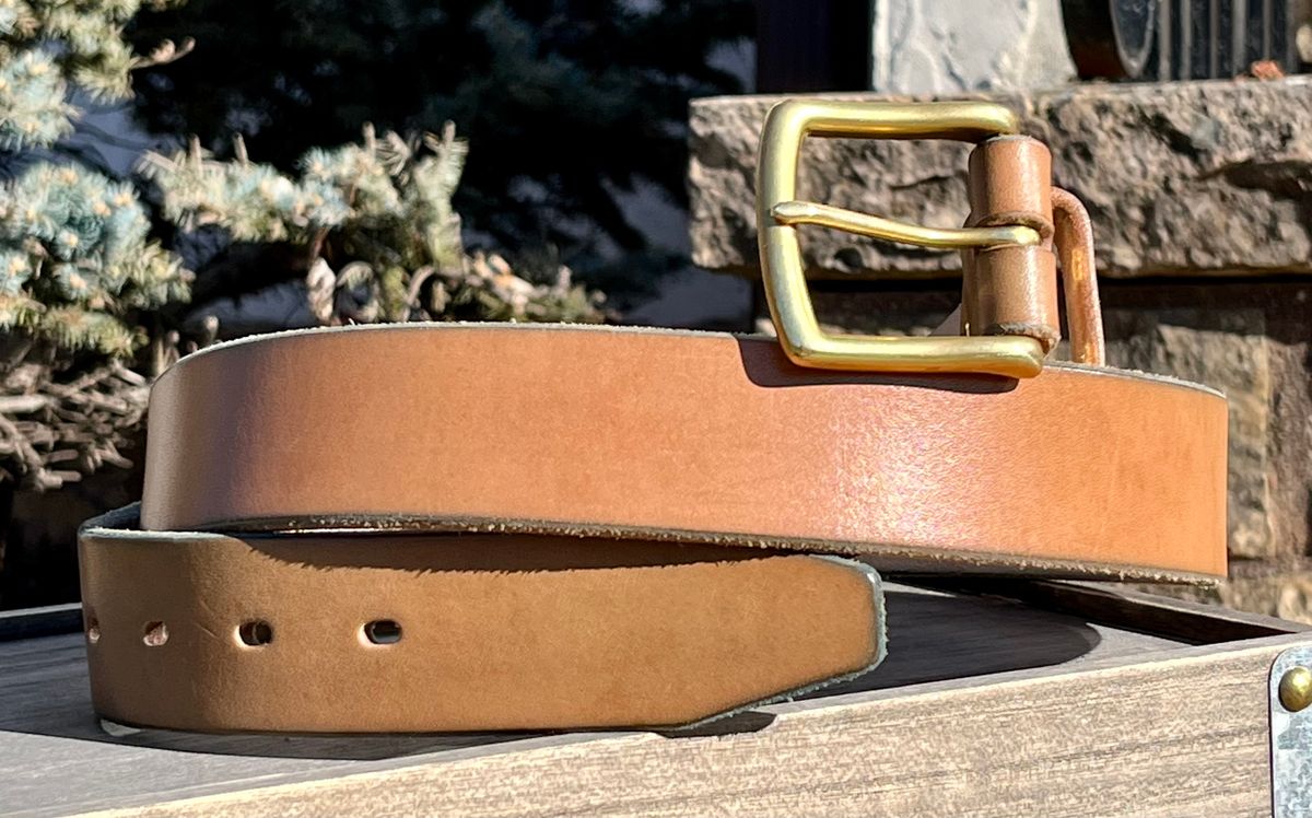 Photo by Sody101 on April 5, 2026 of the Carmine Jack Leather Shipyard Belt in J&FJ Baker Natural Oak Bark Tanned Harness.