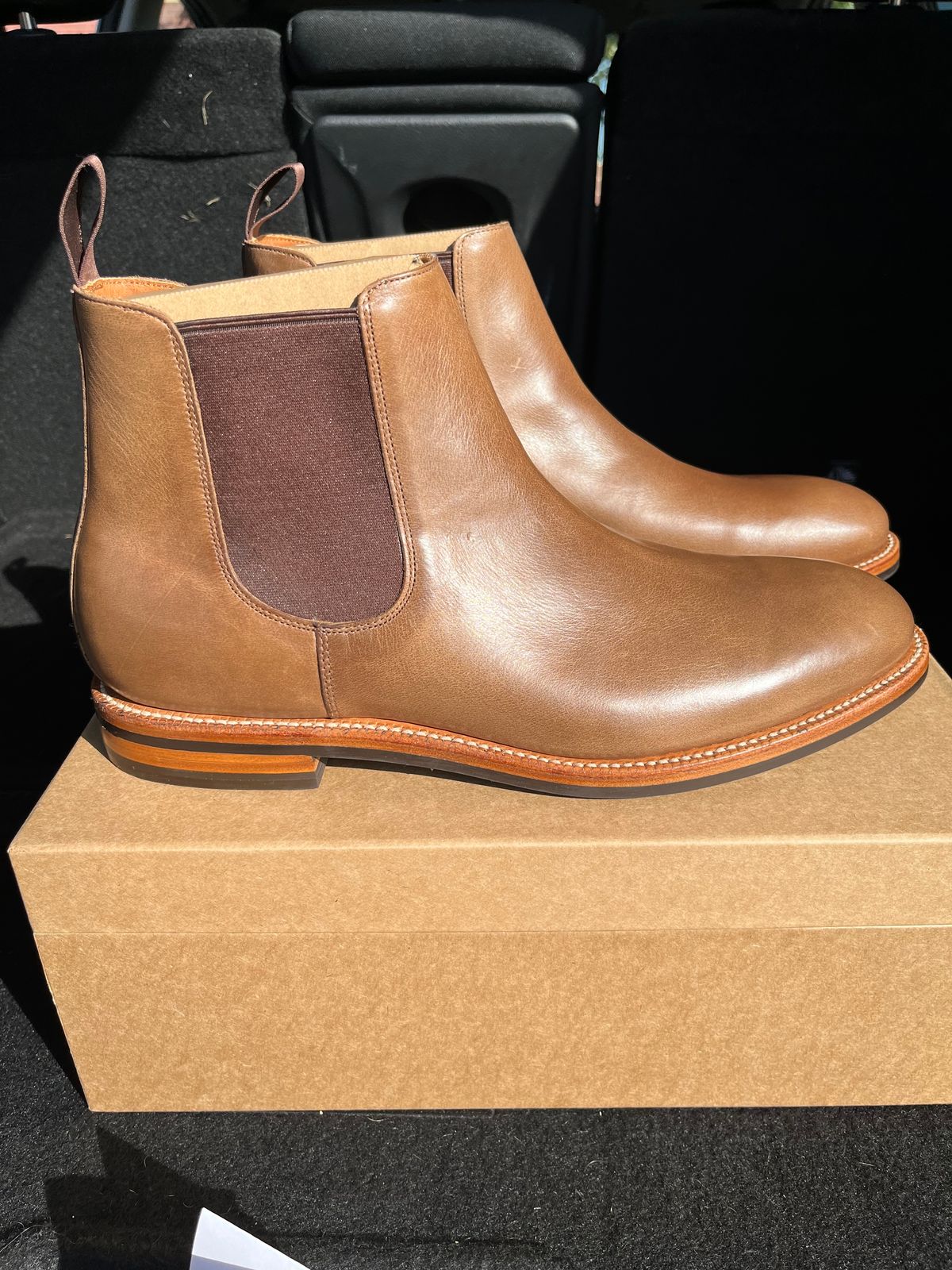 Photo by Sody101 on October 2, 2024 of the Grant Stone Chelsea Boot in Horween Dune Chromexcel.