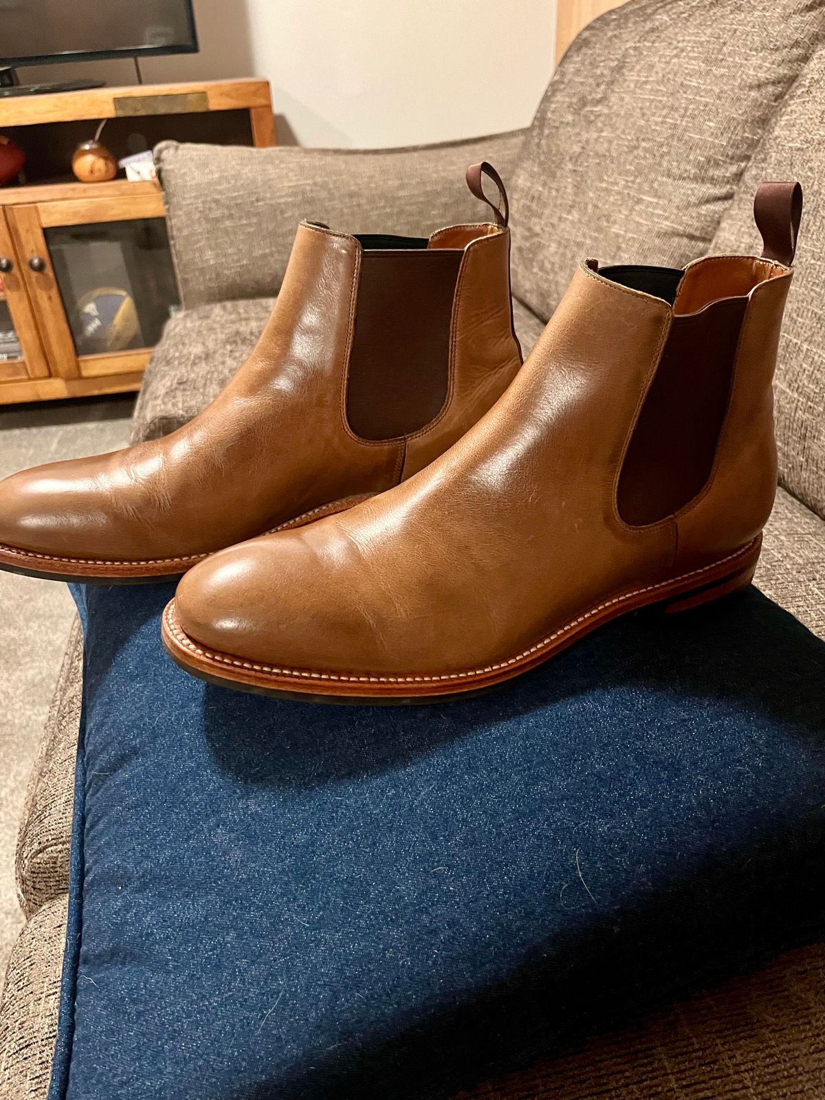 Photo by Sody101 on November 6, 2024 of the Grant Stone Chelsea Boot in Horween Dune Chromexcel.