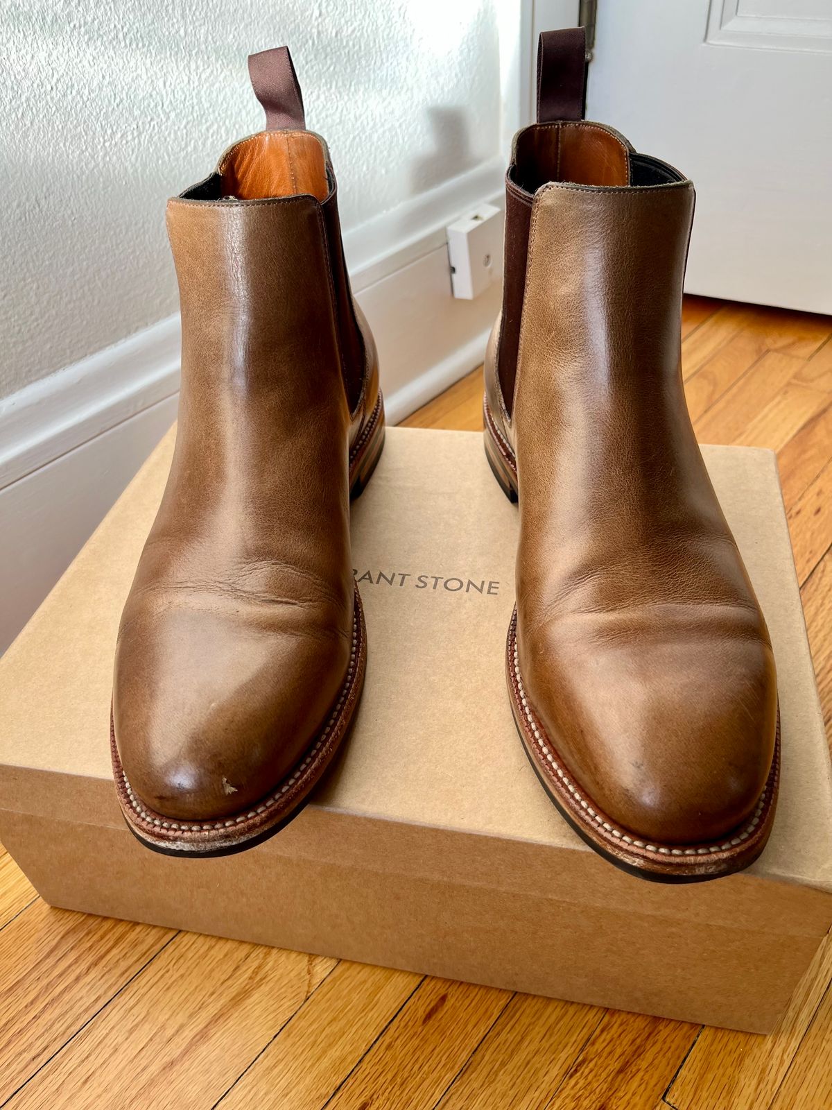 Photo by Sody101 on January 5, 2025 of the Grant Stone Chelsea Boot in Horween Dune Chromexcel.