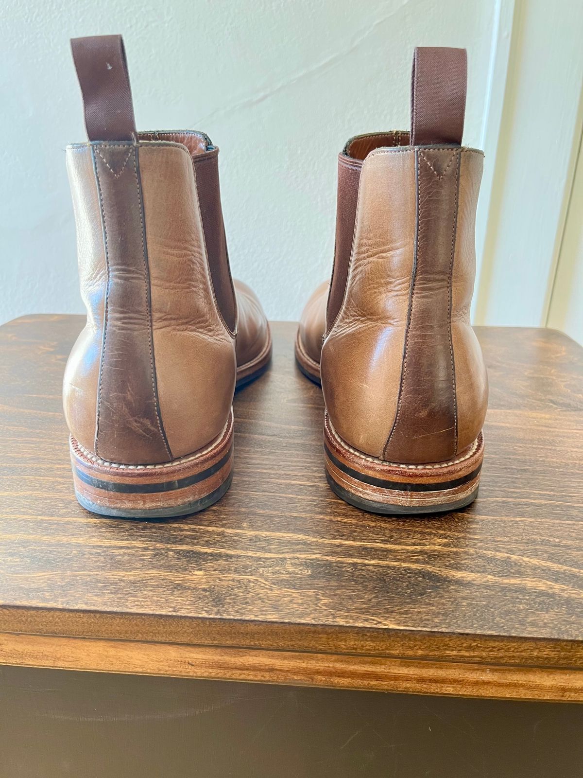 Photo by Sody101 on March 1, 2025 of the Grant Stone Chelsea Boot in Horween Dune Chromexcel.