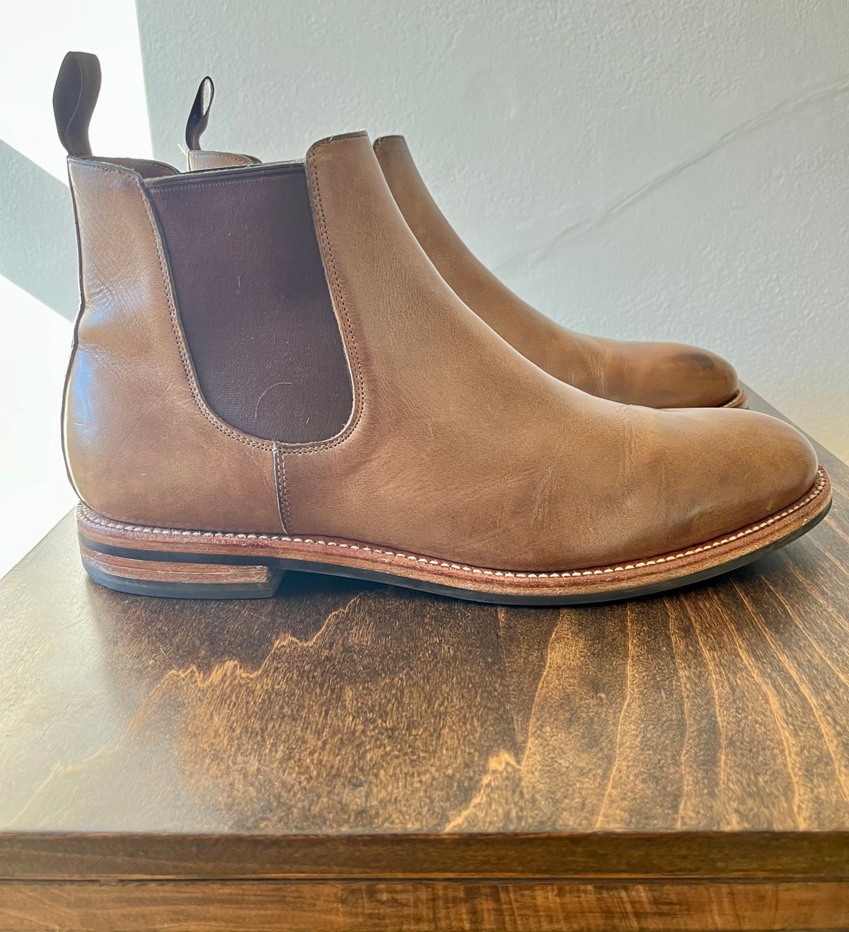 Photo by Sody101 on March 1, 2025 of the Grant Stone Chelsea Boot in Horween Dune Chromexcel.