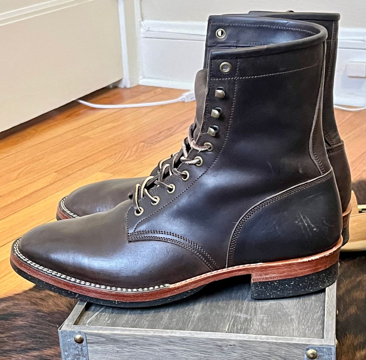 Photo by Sody101 on November 30, 2025 of the Onderhoud SVC02 Packer Boot in Maryam 1071 Rovescio Sego Horsebutt.