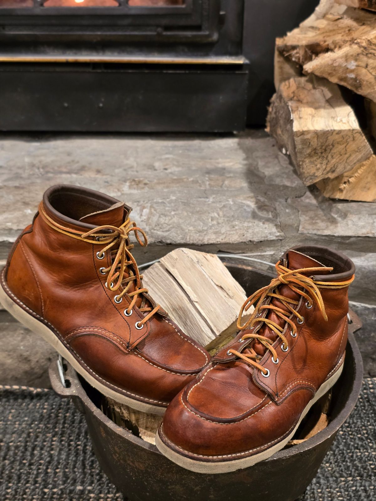 Photo by TheRedWingerDinger on January 4, 2026 of the Red Wing 875 in S.B. Foot Oro Legacy.