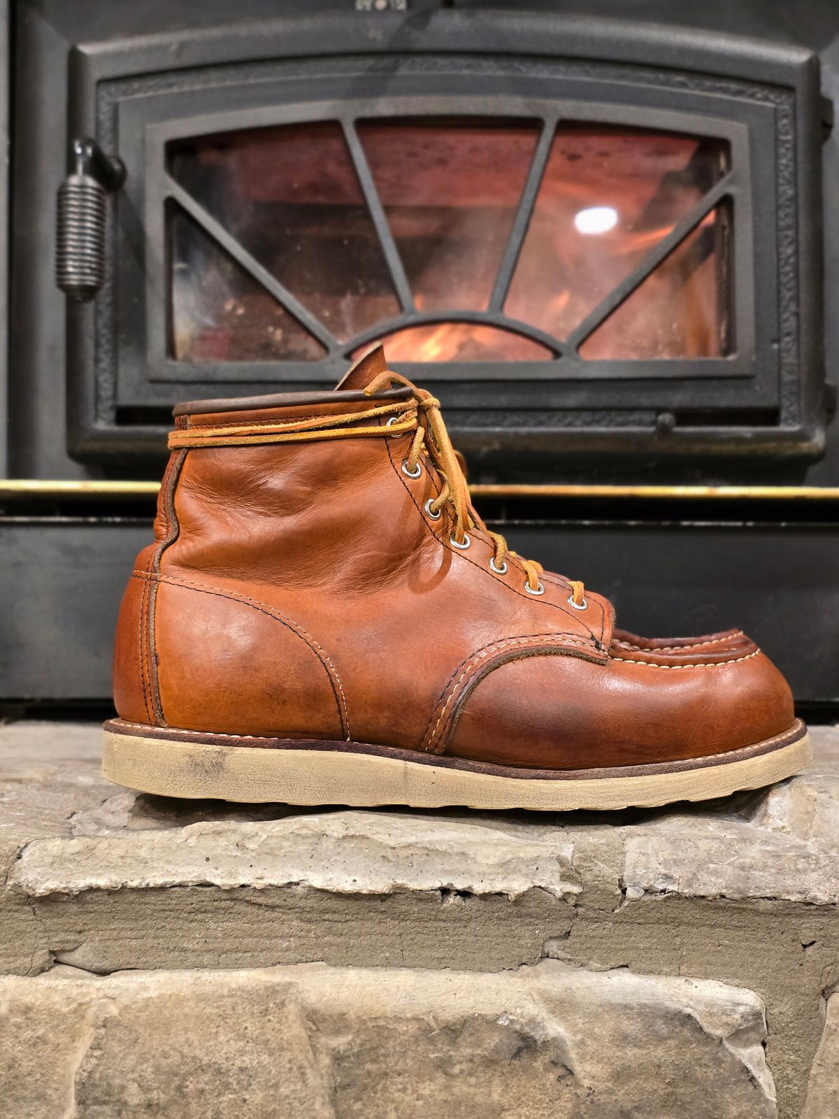 Photo by TheRedWingerDinger on January 4, 2026 of the Red Wing 875 in S.B. Foot Oro Legacy.